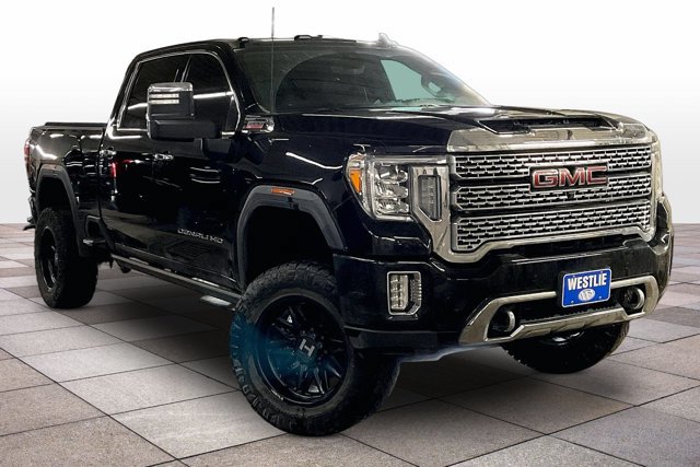 Used 2022 GMC Sierra 2500 Denali w/ Denali Black Diamond Edition