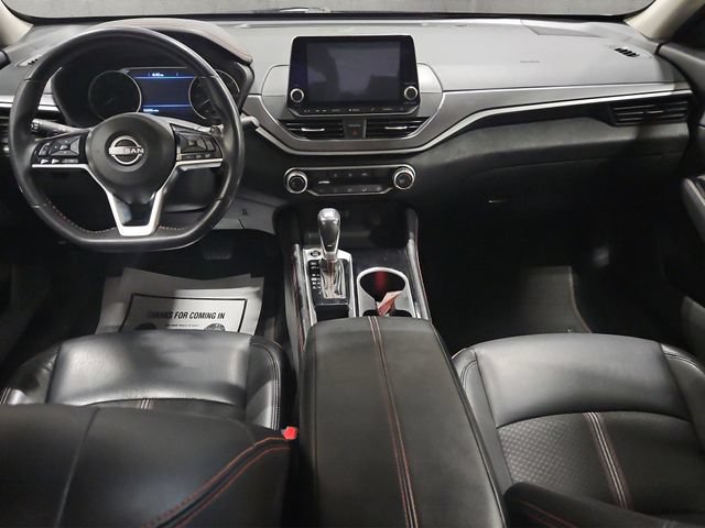 Used 2024 Nissan Altima 2.5 SR FWD image 2