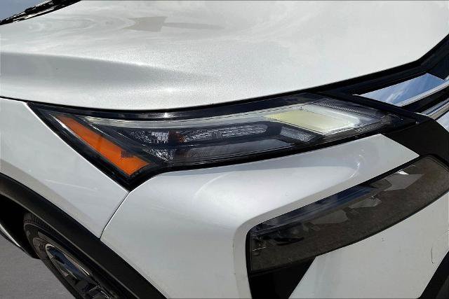 Used 2025 Nissan Rogue SV FWD image 31
