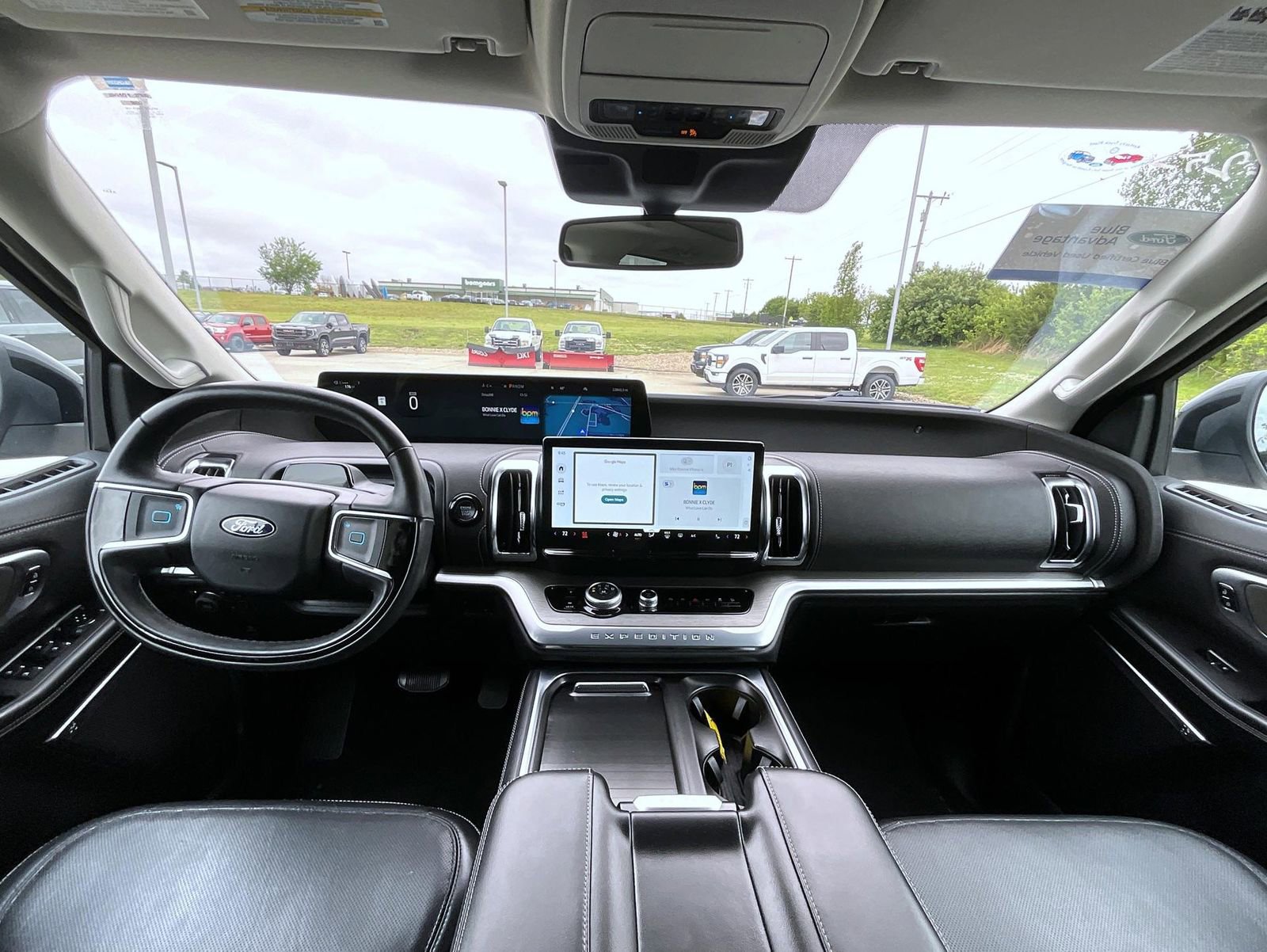 Certified 2025 Ford Expedition Platinum AWD/4WD image 13
