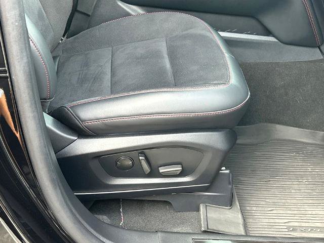 Certified 2025 Ford Explorer ST RWD image 39