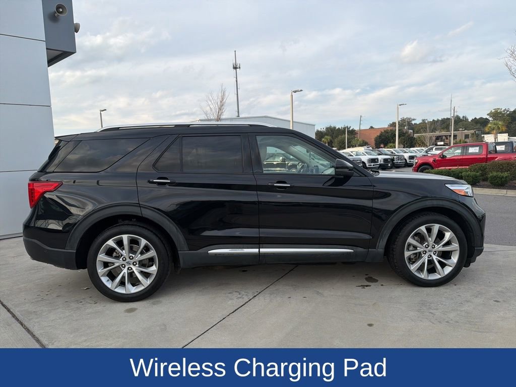 Certified 2021 Ford Explorer Platinum w/ Premium Technology Package image 11
