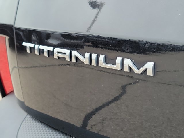 Certified 2020 Ford Escape Titanium AWD/4WD image 10