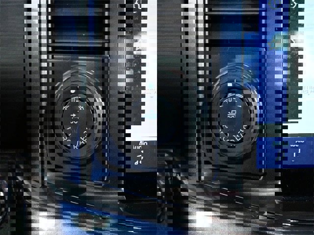 Certified 2022 Ford F150 XLT w/ Equipment Group 302A High image 23