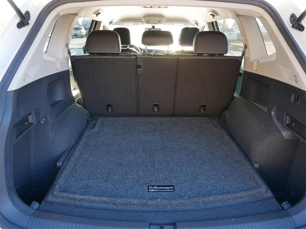 Used 2021 Volkswagen Tiguan SE image 10