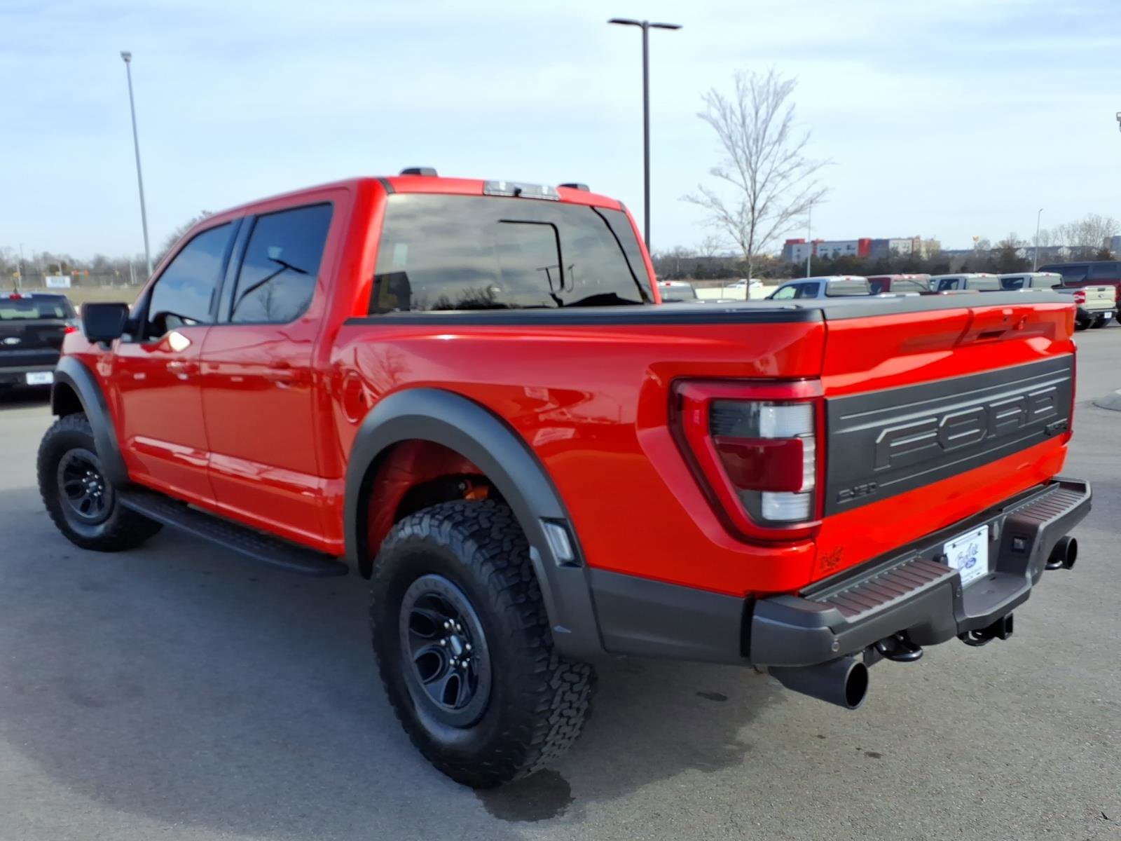 Certified 2023 Ford F150 Raptor w/ Raptor Carbon Fiber Package image 3