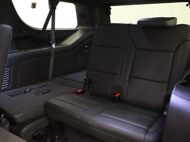 Used 2026 Chevrolet Suburban Z71 AWD/4WD image 19