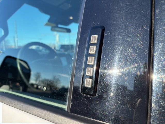 Certified 2022 Ford F250 XLT w/ XLT Premium Package image 19