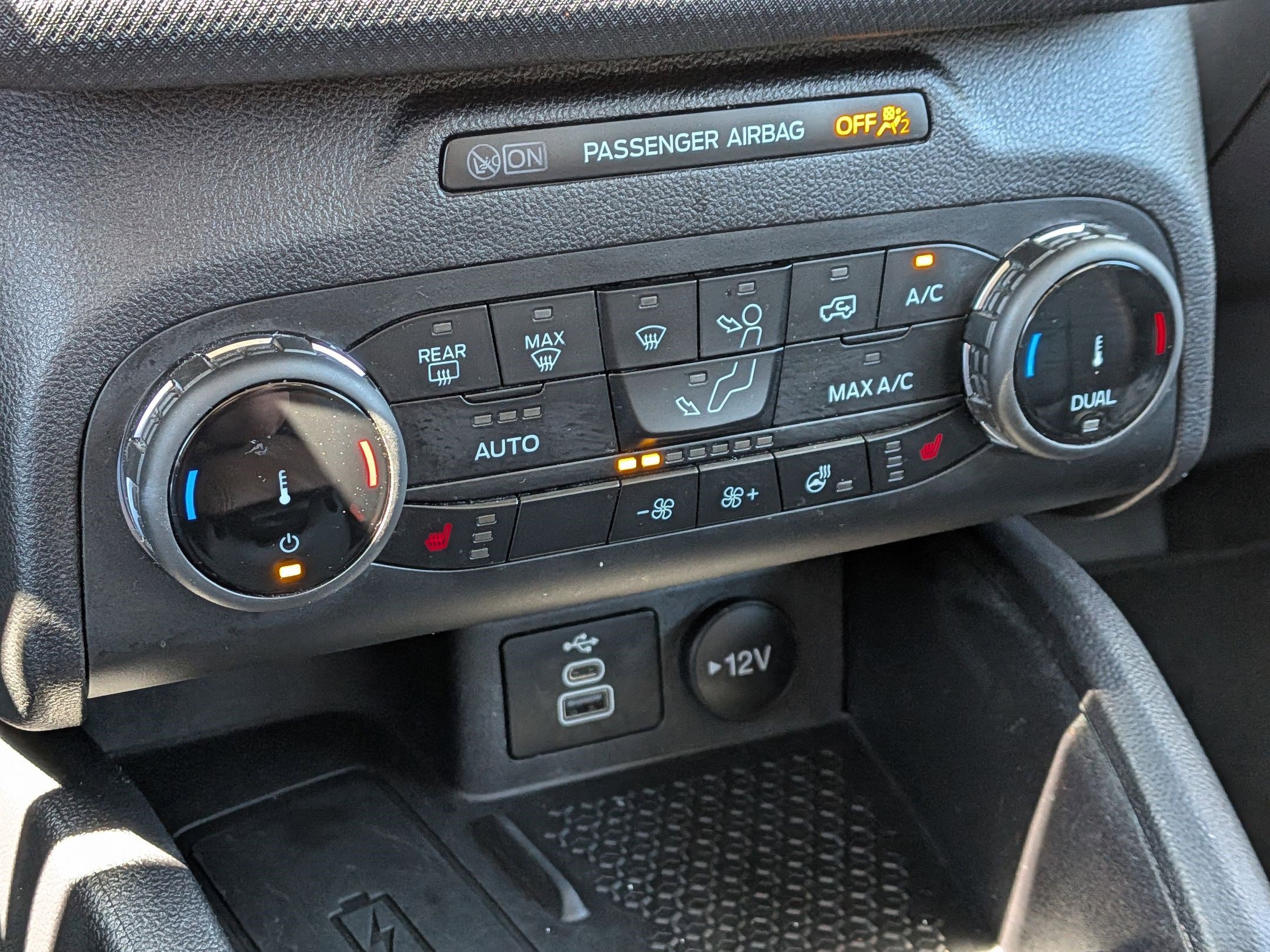 Certified 2023 Ford Bronco Sport Outer Banks w/ Tech Package AWD/4WD image 24