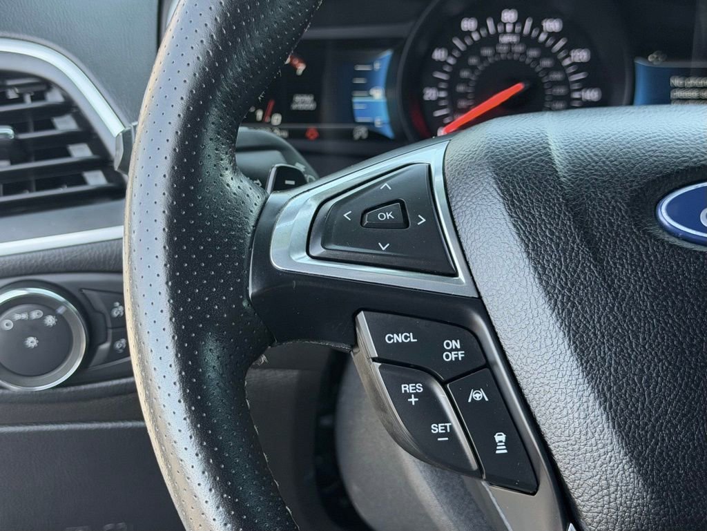 Certified 2021 Ford Edge ST image 21