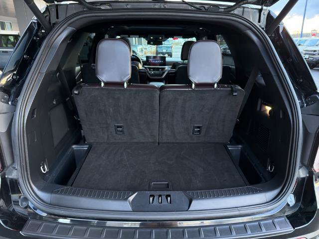 Certified 2025 Ford Explorer Platinum w/ LUX Leather Package image 16