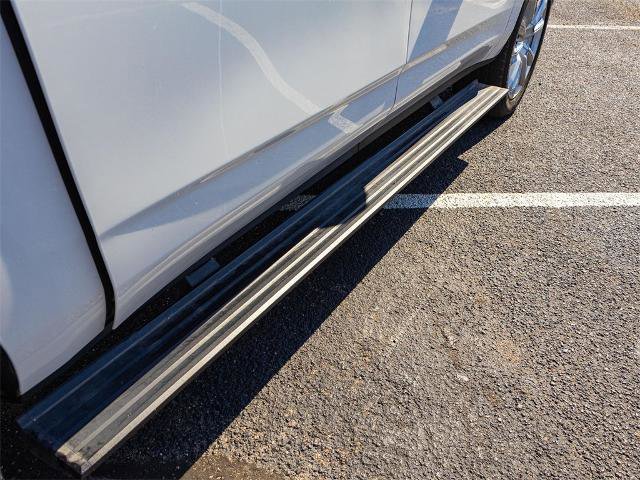 Used 2021 Chevrolet Suburban High Country image 12