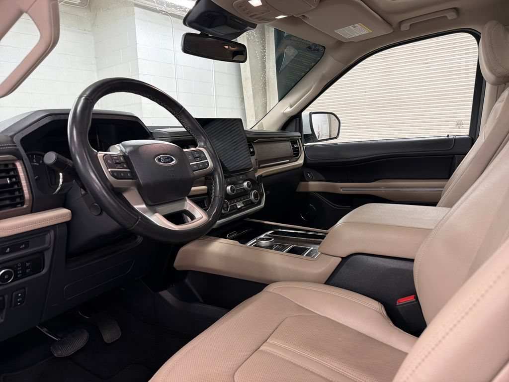 Certified 2024 Ford Expedition Limited RWD image 7