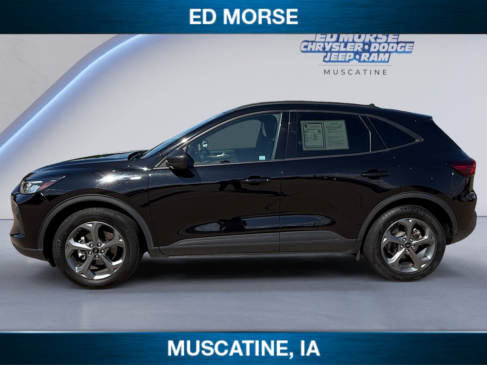 Certified 2025 Ford Escape ST-Line FWD image 2
