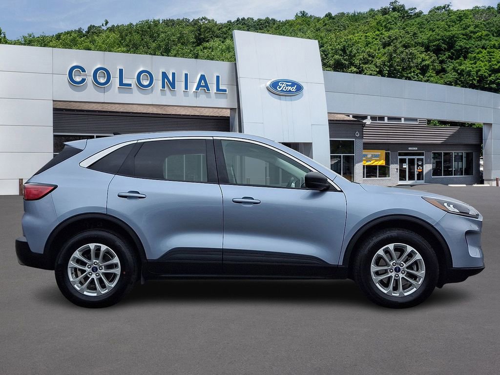 Certified 2022 Ford Escape SE w/ Convenience Package image 5