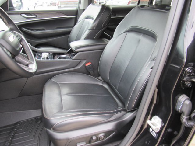 Used 2021 Jeep Grand Cherokee L Limited RWD image 17