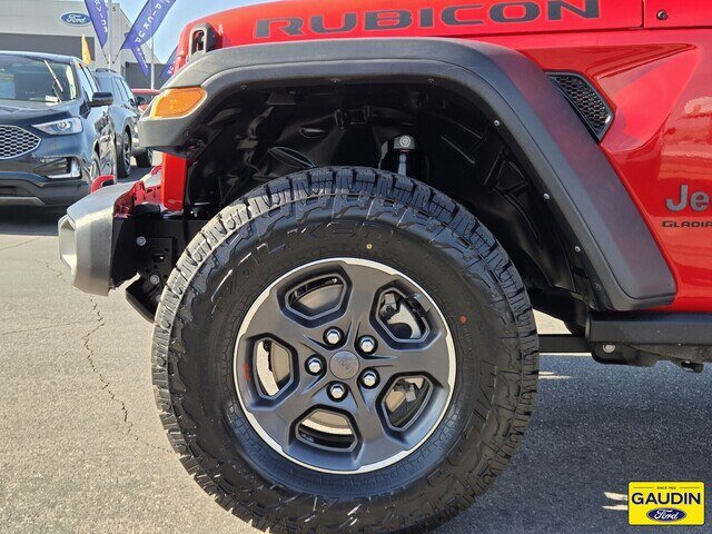 Used 2023 Jeep Gladiator Rubicon w/ Dual Top Group AWD/4WD image 10