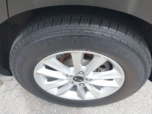 Used 2019 Kia Sorento AWD image 13