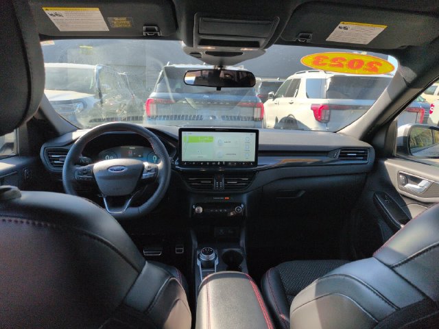 Certified 2023 Ford Escape ST-Line Select AWD/4WD image 24