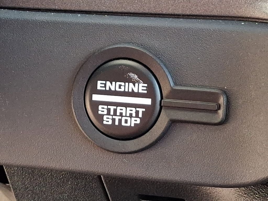 Certified 2025 Ford Bronco Badlands AWD/4WD image 25