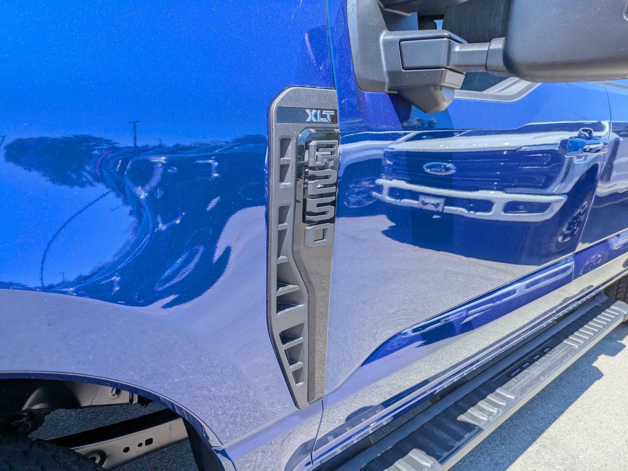 Certified 2026 Ford F250 XLT w/ XLT Premium Package AWD/4WD image 9