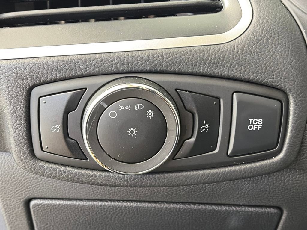 Certified 2024 Ford Edge SEL image 23