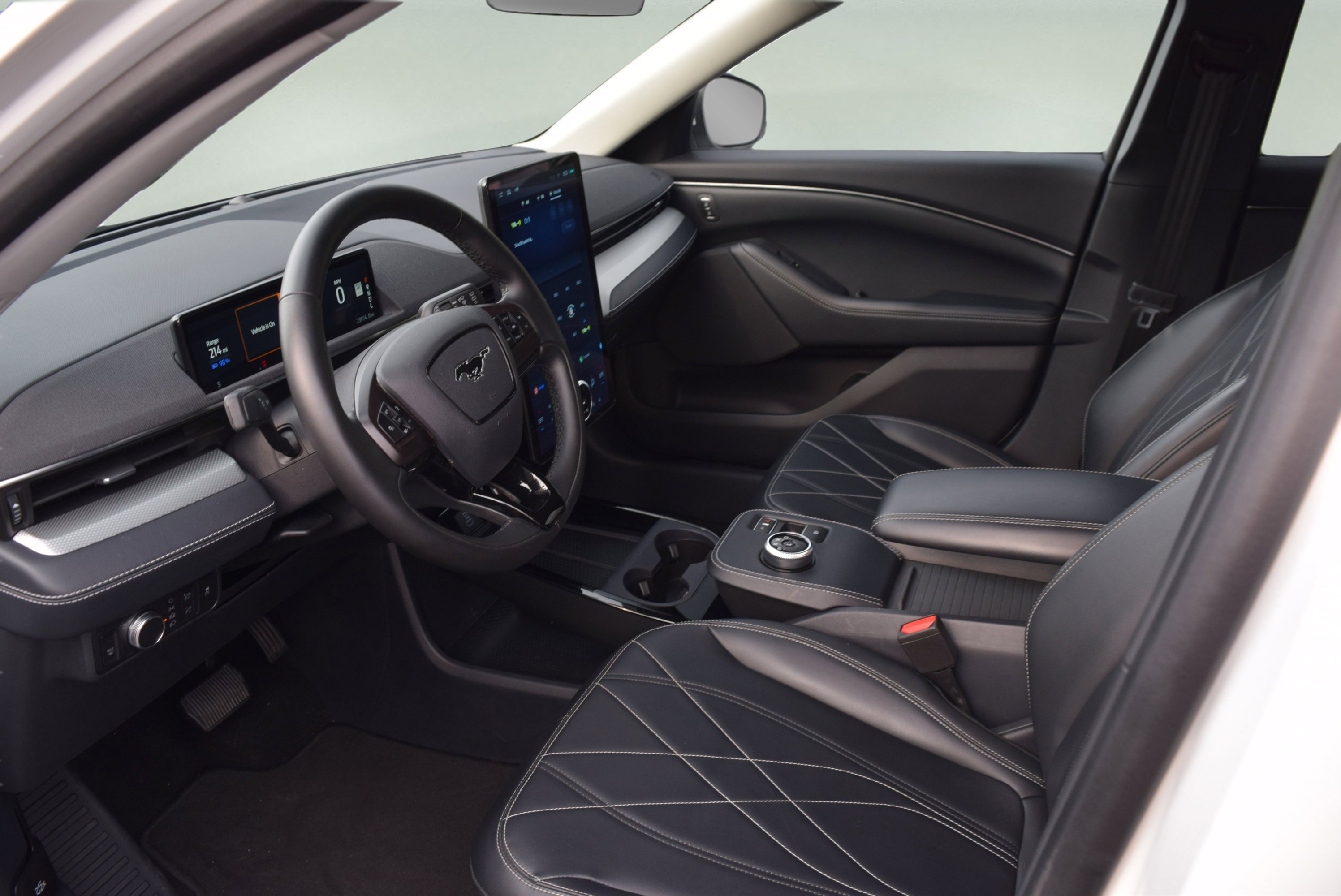 Certified 2022 Ford Mustang Mach-E Select image 8