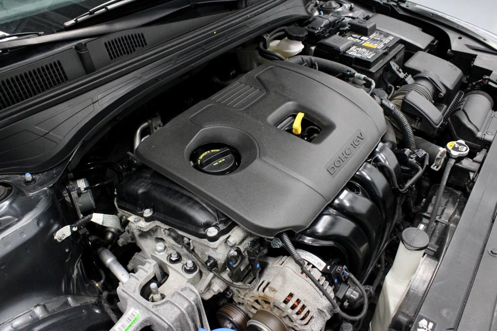 Used 2024 Kia Forte LXS FWD image 17