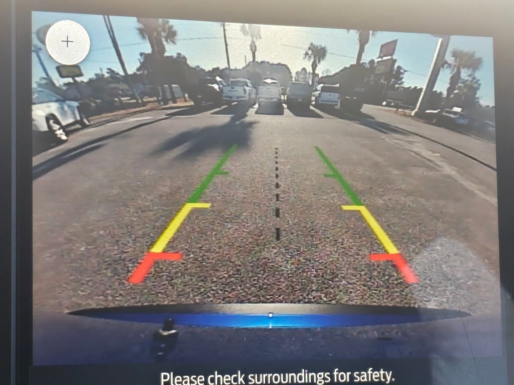 Certified 2024 Ford Edge SEL w/ Convenience Package image 18