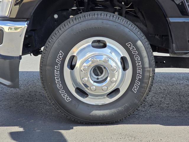 Certified 2023 Ford F350 Lariat w/ FX4 Off-Road Package AWD/4WD image 32