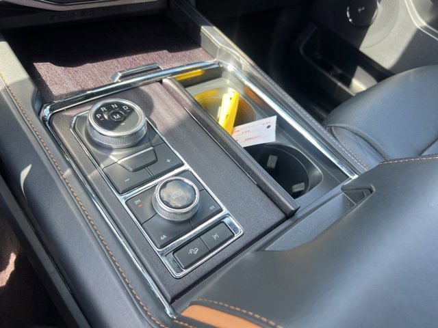 Certified 2022 Ford Expedition Platinum image 20