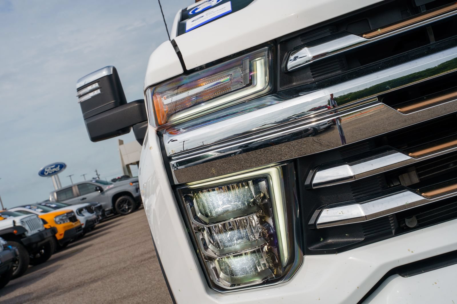 Used 2023 Chevrolet Silverado 2500 High Country AWD/4WD image 10