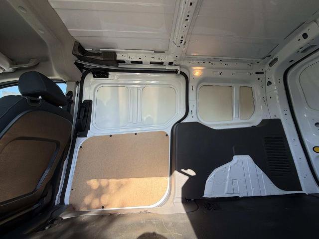 Certified 2023 Ford Transit Connect XLT FWD image 16