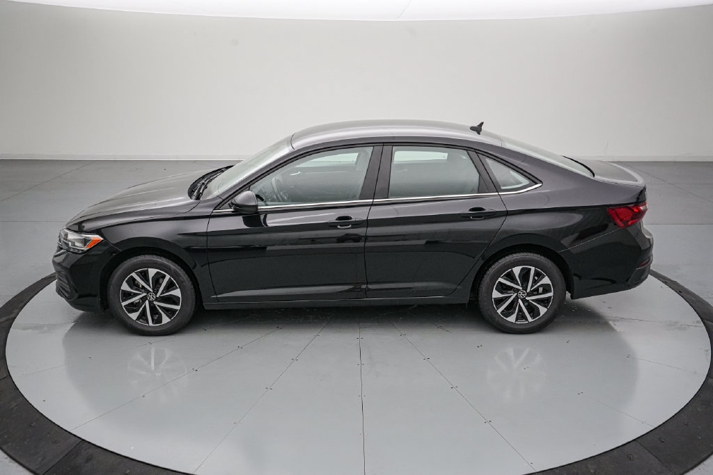 Used 2024 Volkswagen Jetta S FWD image 7