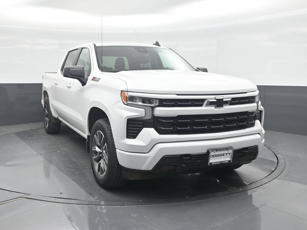 Used 2023 Chevrolet Silverado 1500 RST w/ Z71 Off-Road Package AWD/4WD image 8