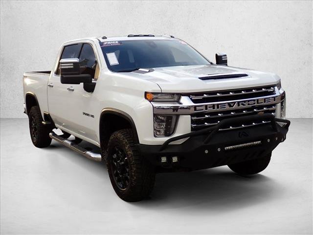 Used 2020 Chevrolet Silverado 3500 LTZ w/ LTZ Plus Package AWD/4WD image 6