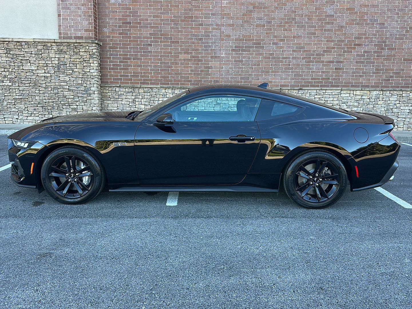Certified 2024 Ford Mustang GT RWD image 2