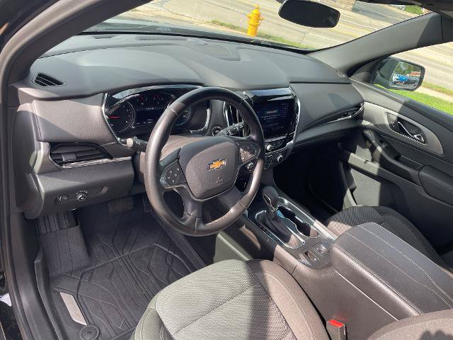 Used 2023 Chevrolet Traverse LT w/ LPO, Floor Liner Package AWD/4WD image 10