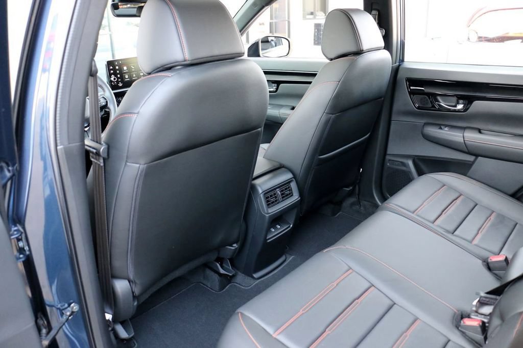 Used 2026 Honda CR-V Sport Touring image 21