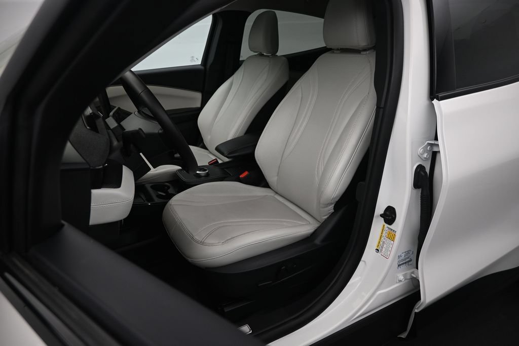 Certified 2023 Ford Mustang Mach-E Premium RWD image 9