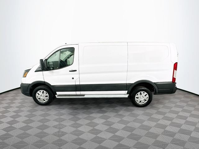 Certified 2025 Ford Transit 250 Low Roof w/ Exterior Upgrade Package RWD image 8