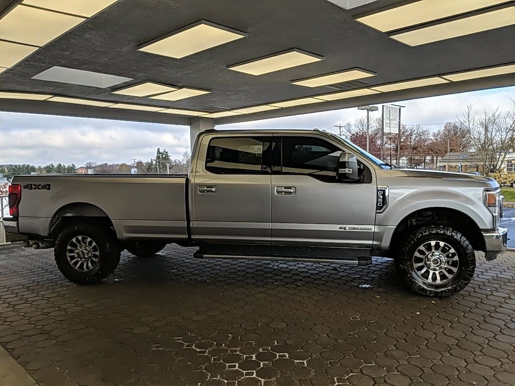 Certified 2022 Ford F350 Lariat image 2