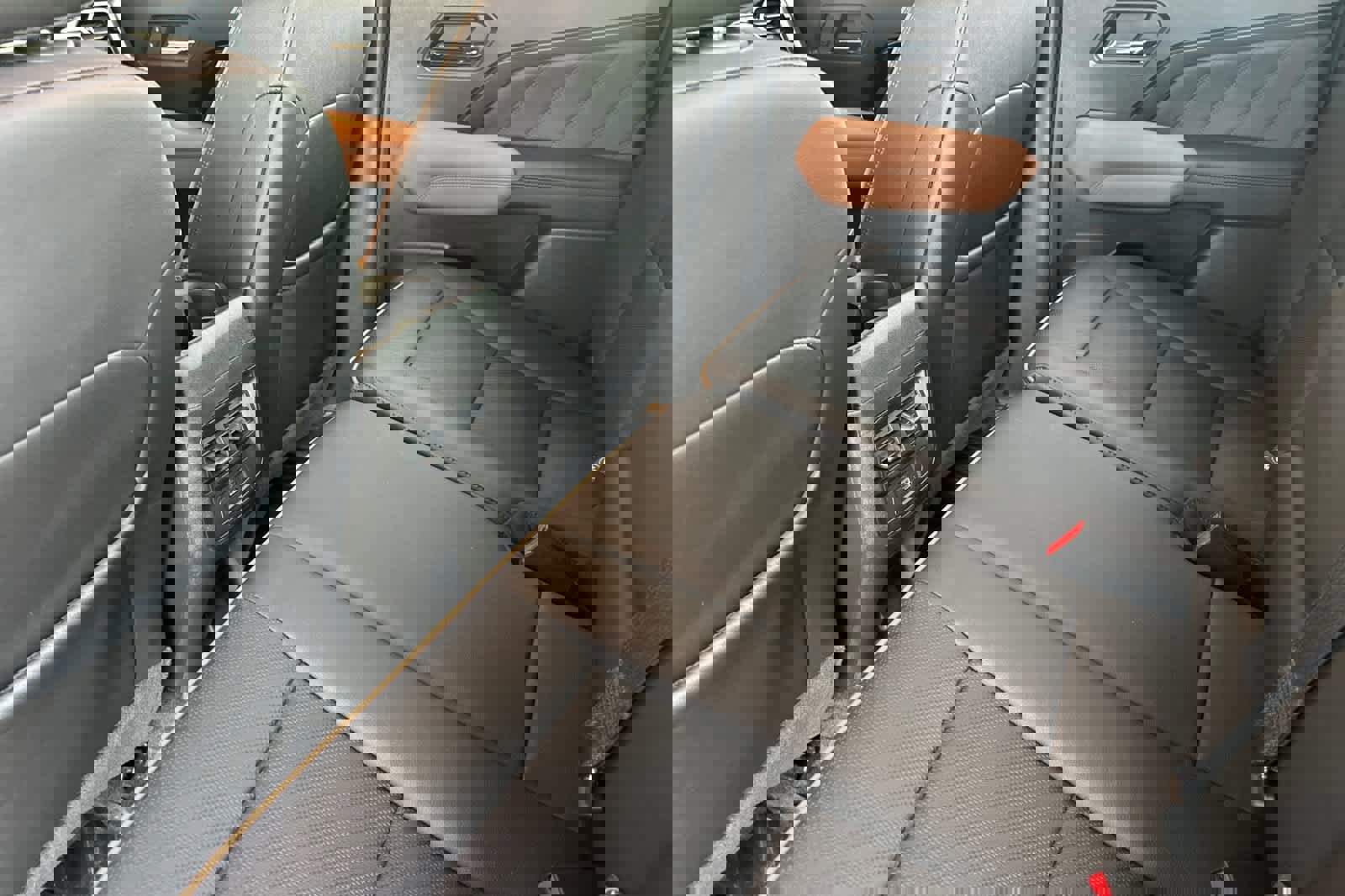 Used 2023 GMC Canyon AT4 w/ AT4 Premium Package image 4