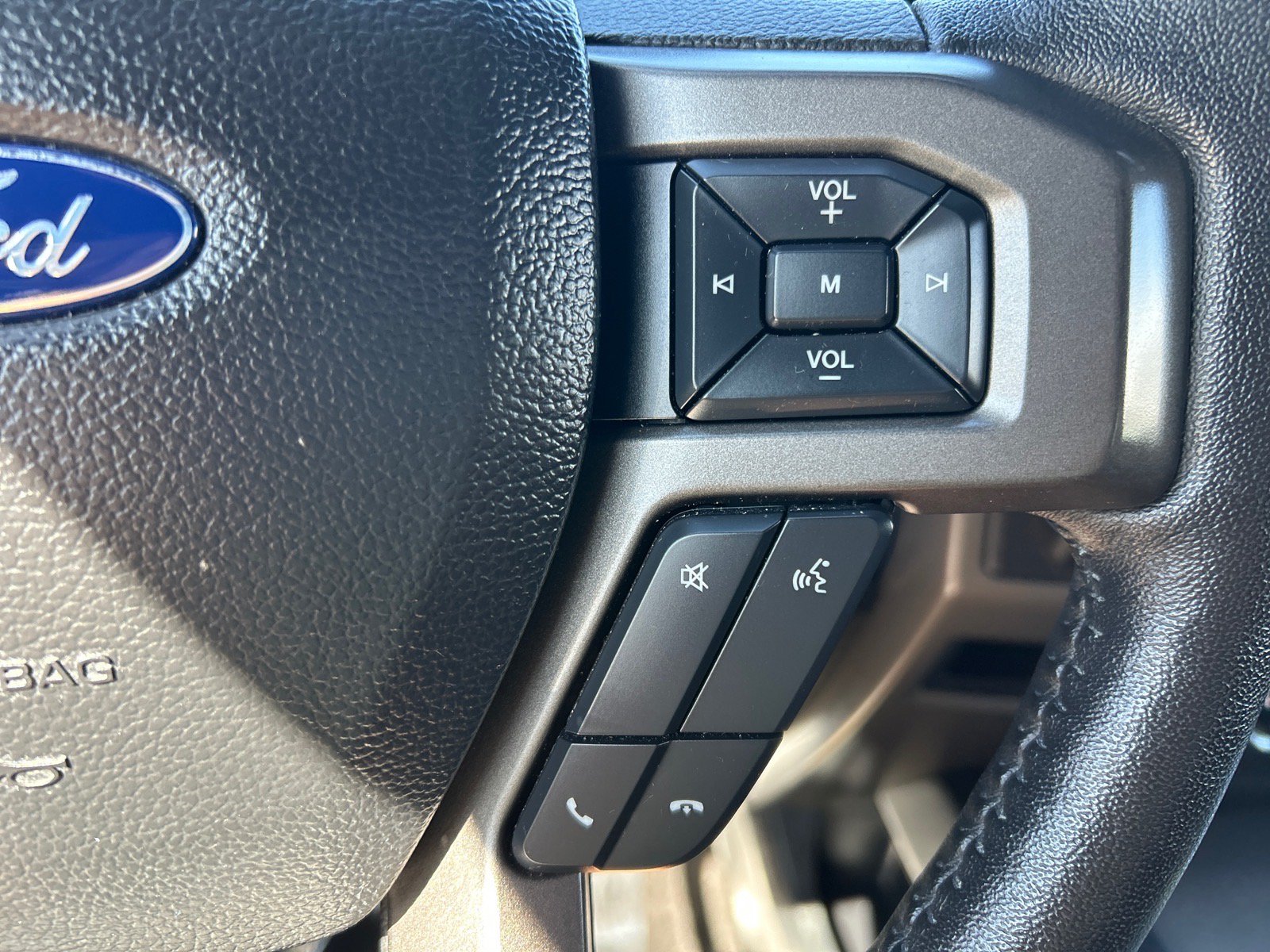 Certified 2020 Ford Expedition XLT w/ Equipment Group 202A AWD/4WD image 29