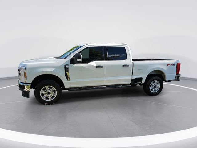 Certified 2025 Ford F250 XLT w/ FX4 Off-Road Package AWD/4WD image 2