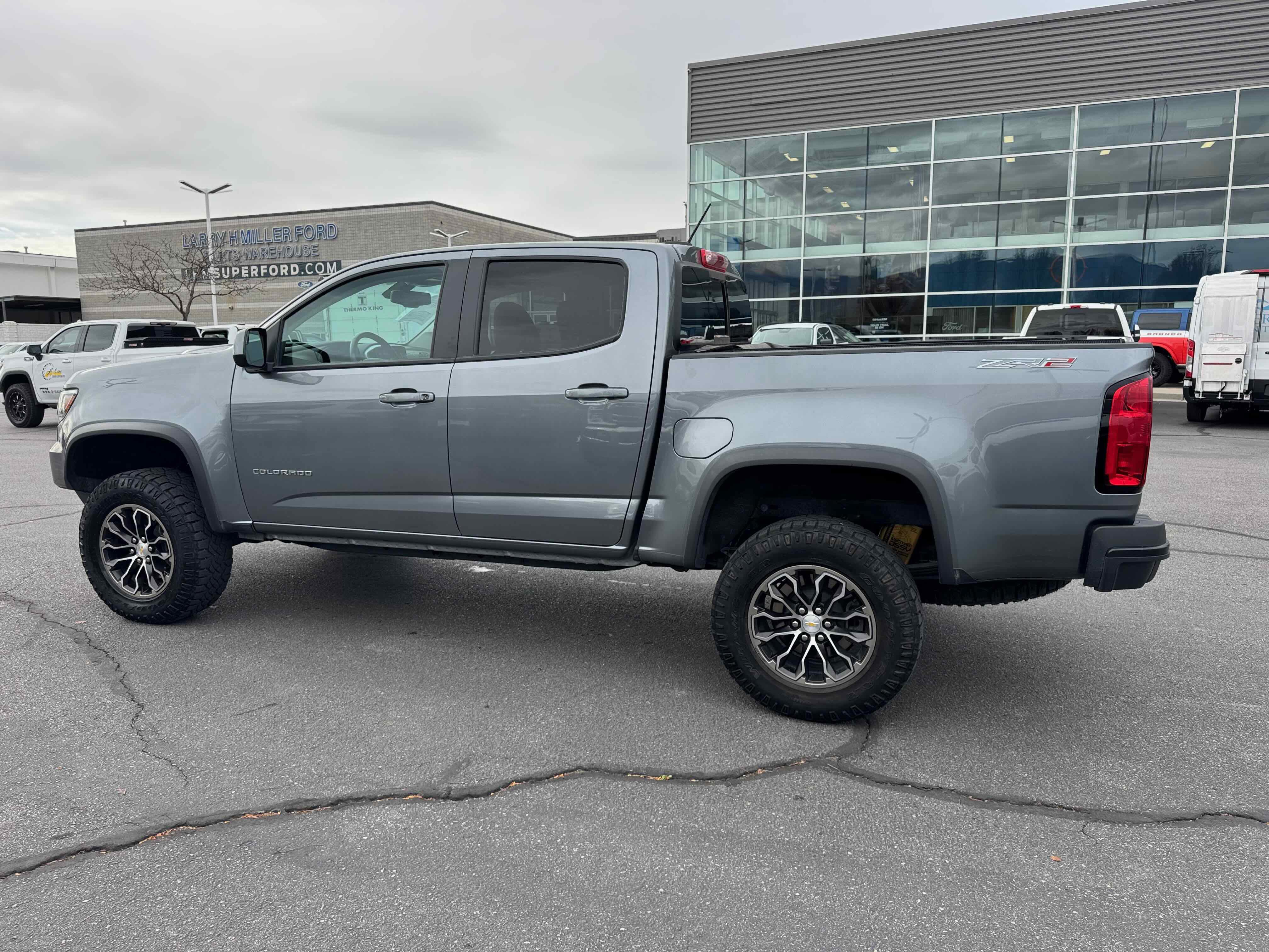 Used 2022 Chevrolet Colorado ZR2 image 2