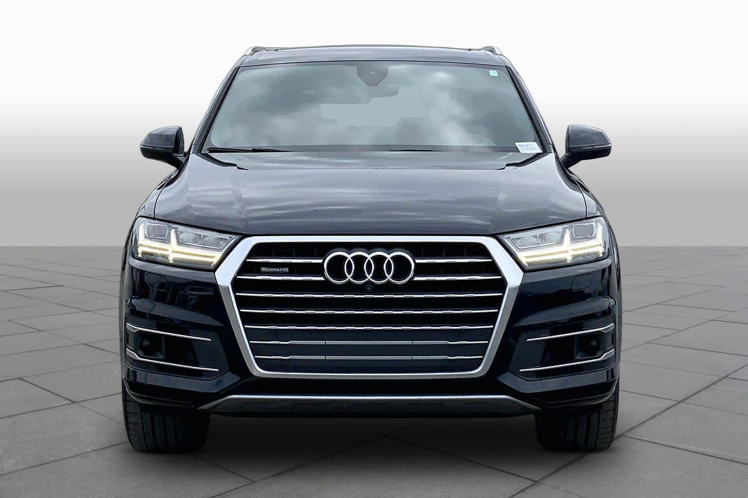 Used 2017 Audi Q7 3.0T Prestige AWD/4WD image 4