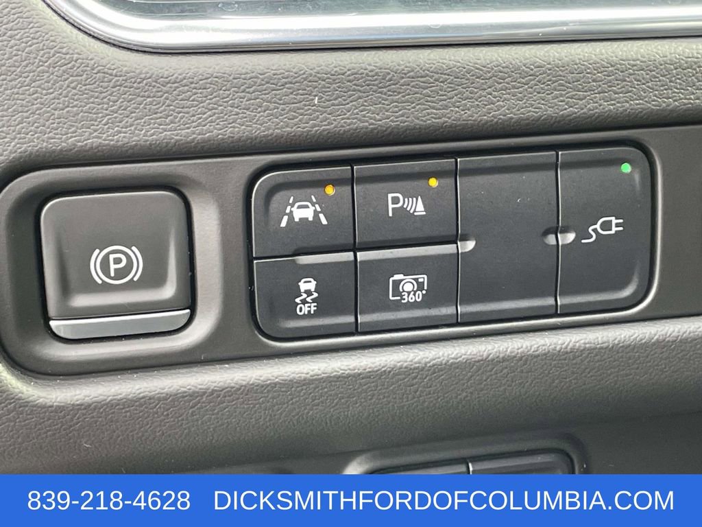 Used 2022 Chevrolet Tahoe RST w/ Luxury Package image 21