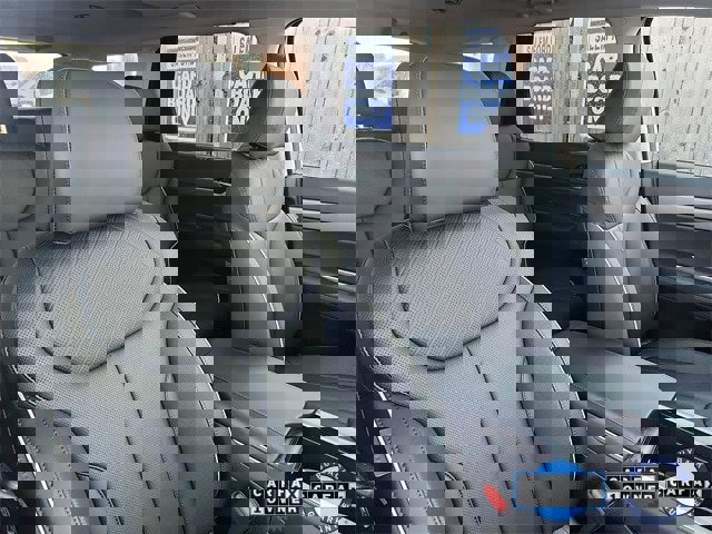 Used 2025 Hyundai Palisade SEL image 34