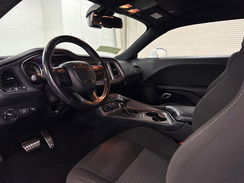 Used 2023 Dodge Challenger GT RWD image 11